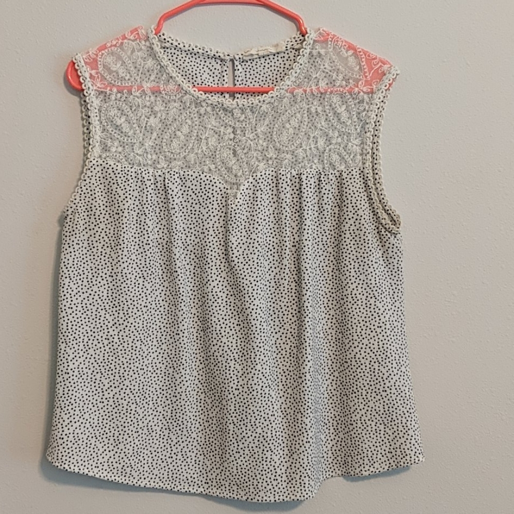 Dot/Lace tank top